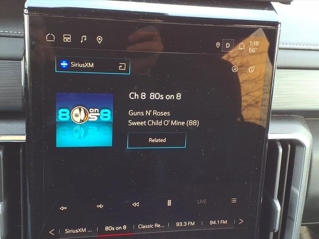 2025 GMC Acadia Elevation