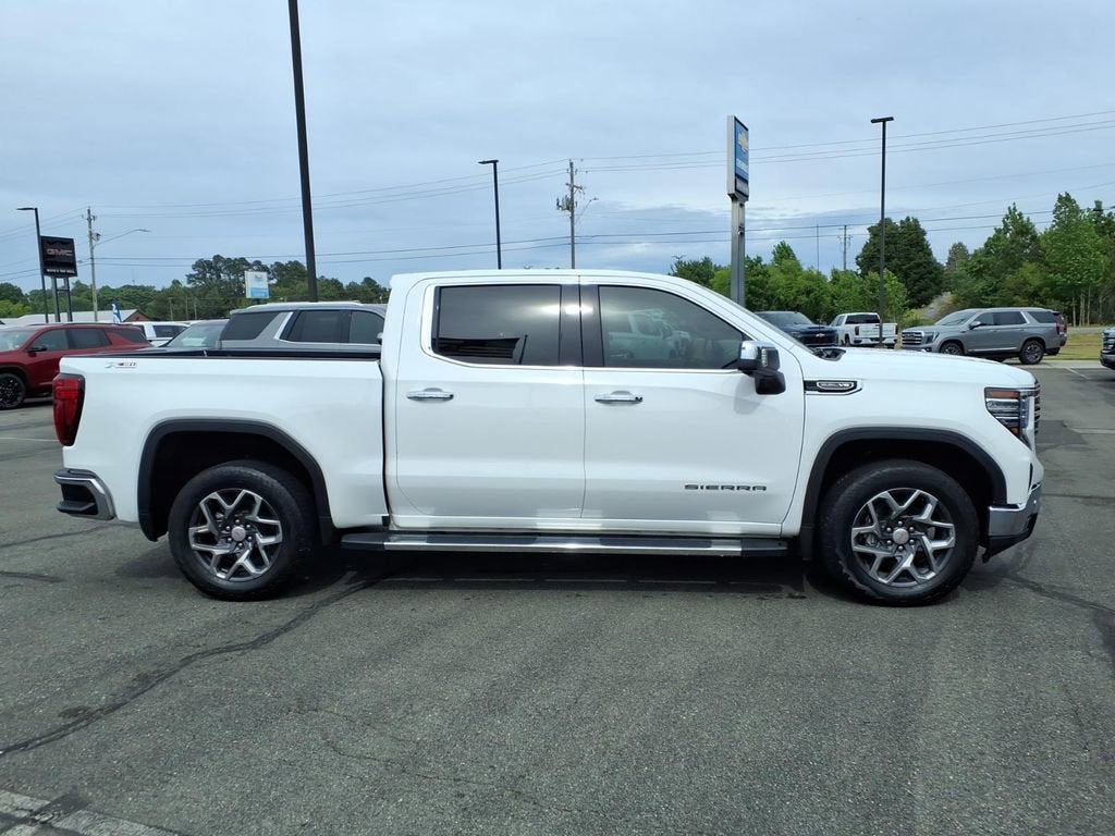2024 GMC Sierra 1500 SLT