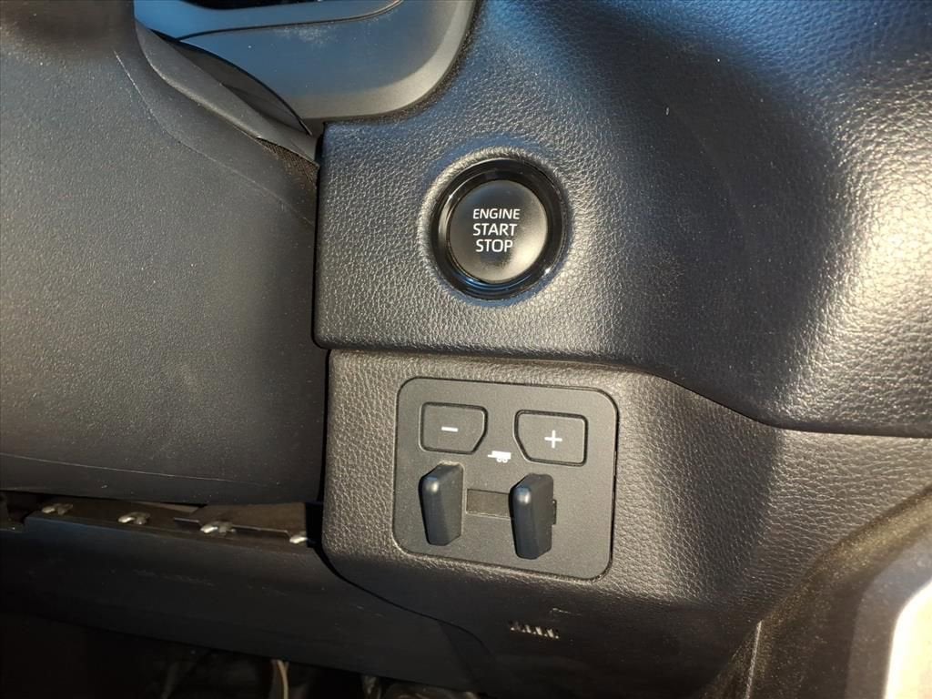 2025 Toyota Tundra 4WD SR