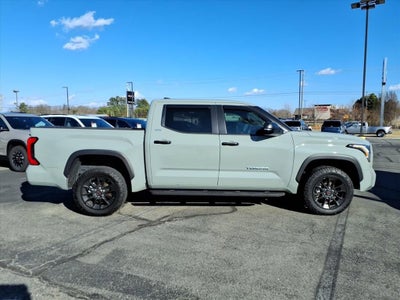 2025 Toyota Tundra 4WD SR
