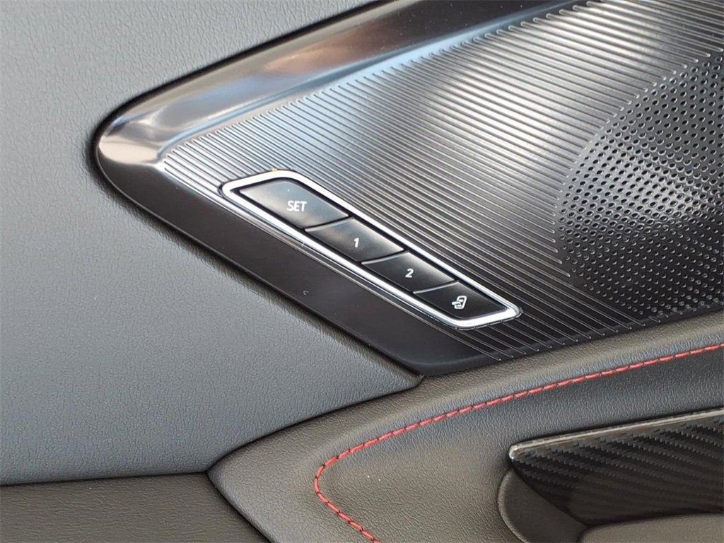 2026 Chevrolet Corvette E-Ray 2LZ