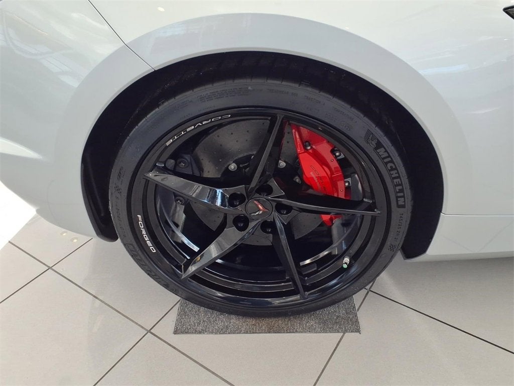 2026 Chevrolet Corvette E-Ray 2LZ