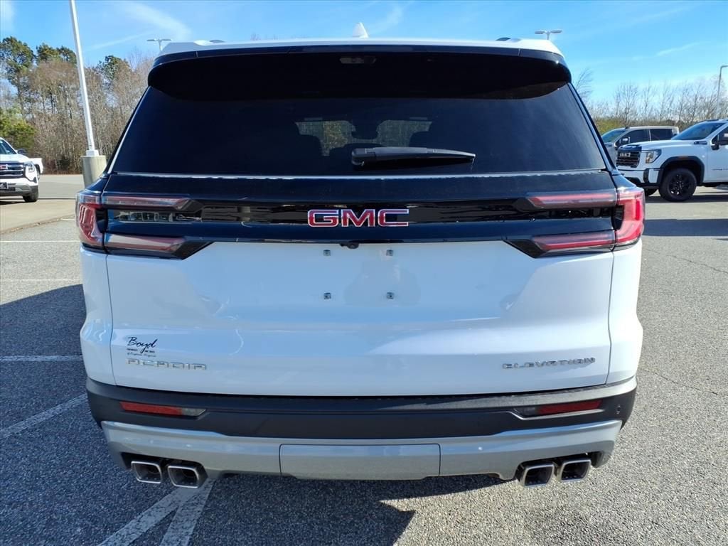 2026 GMC Acadia Elevation