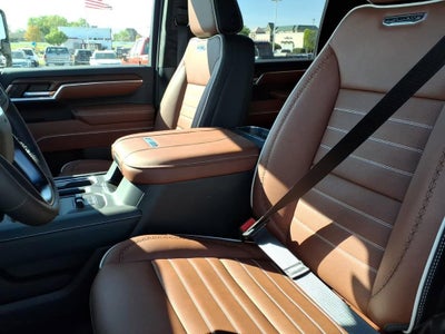 2026 GMC Sierra 3500 HD Denali Ultimate DRW