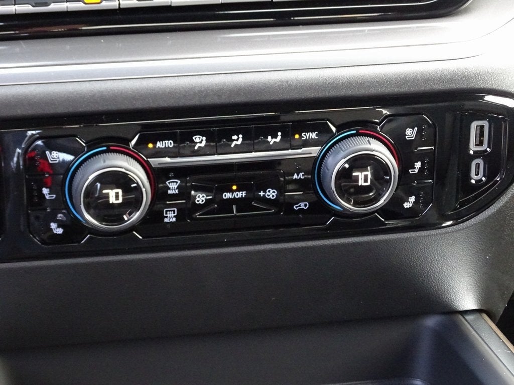 2026 Chevrolet Silverado 3500HD High Country