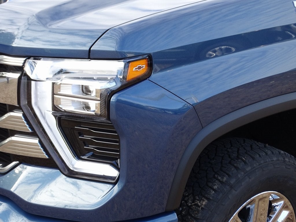 2026 Chevrolet Silverado 3500HD High Country