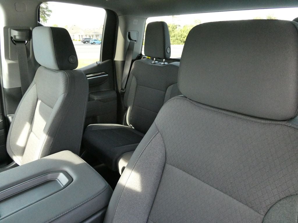 2026 Chevrolet Silverado 1500 LT LT1