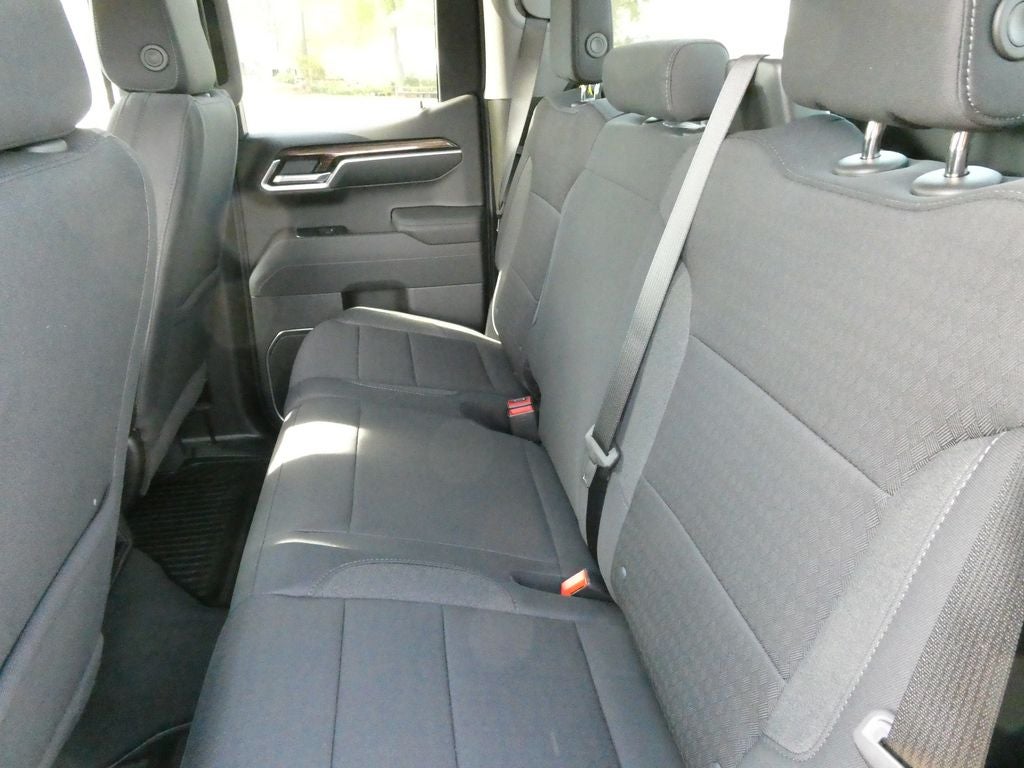 2026 Chevrolet Silverado 1500 LT LT1