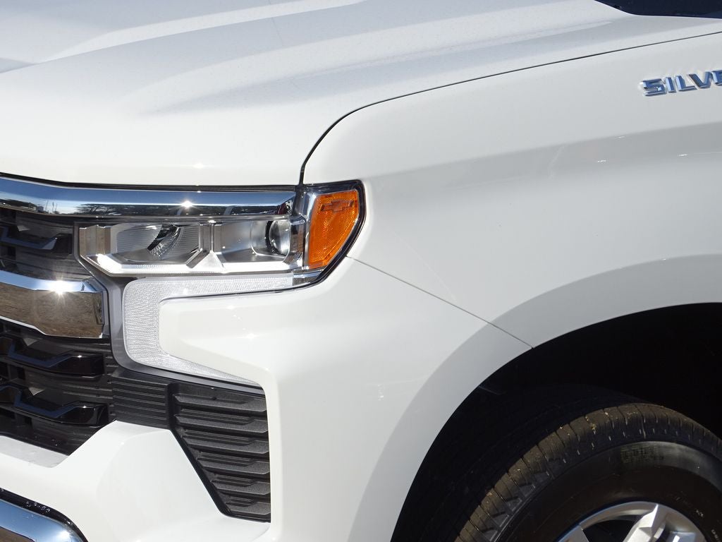 2026 Chevrolet Silverado 1500 LT LT1