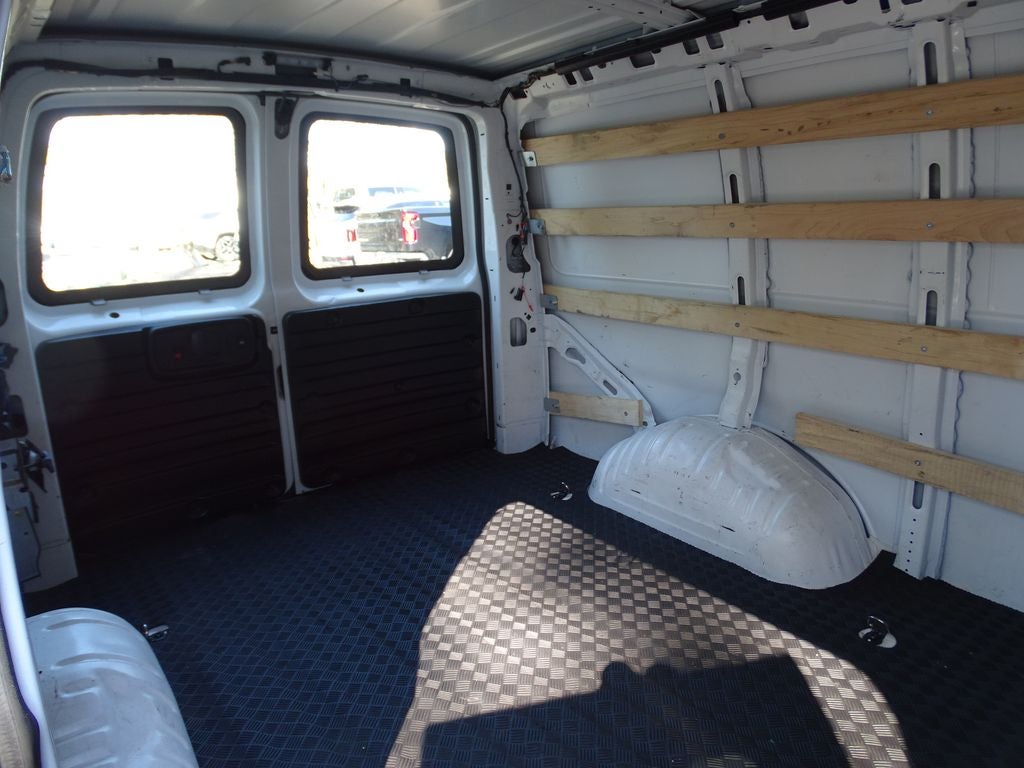 2024 Chevrolet Express 2500 Work Van Cargo