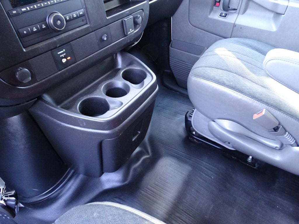 2024 Chevrolet Express 2500 Work Van Cargo