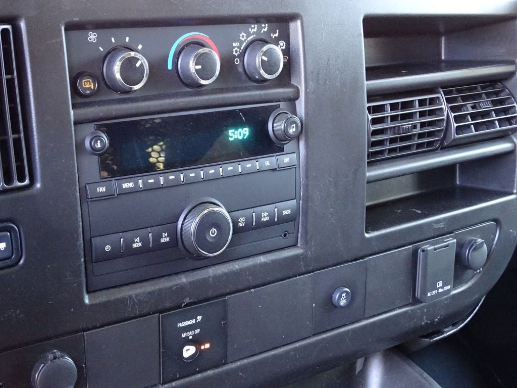 2024 Chevrolet Express 2500 Work Van Cargo