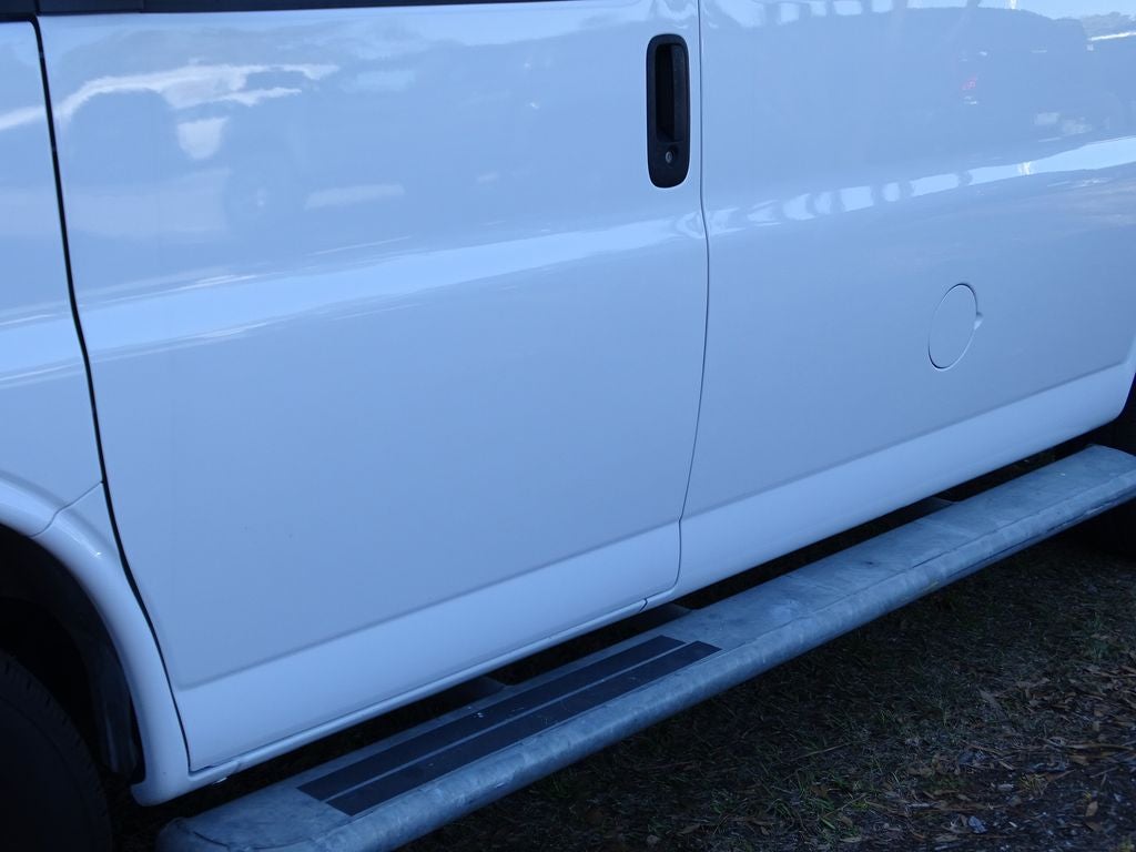 2024 Chevrolet Express 2500 Work Van Cargo