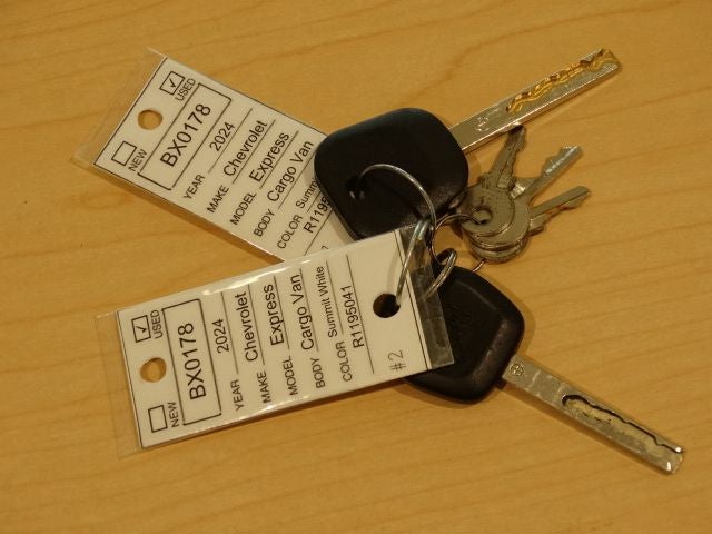 2024 Chevrolet Express 2500 Work Van Cargo