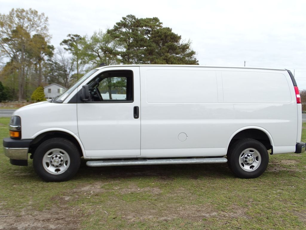 2024 Chevrolet Express 2500 Work Van Cargo