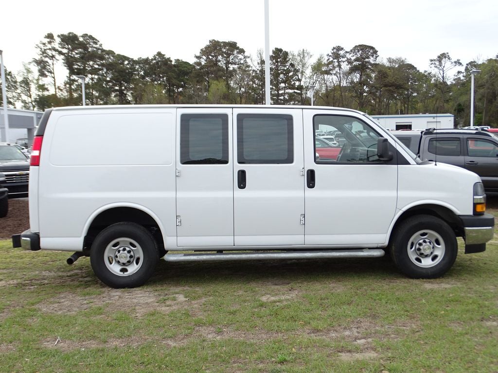 2024 Chevrolet Express 2500 Work Van Cargo