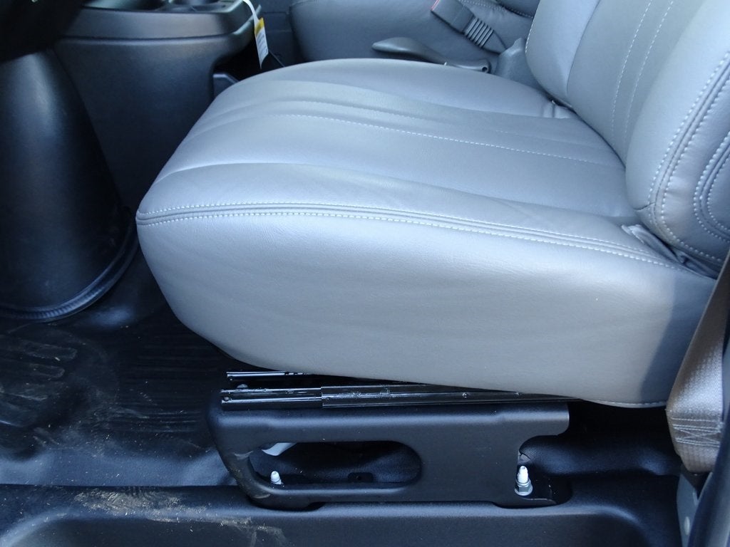 2025 Chevrolet Express 2500 Work Van Cargo