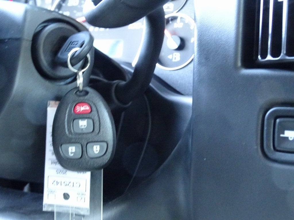 2025 Chevrolet Express 2500 Work Van Cargo