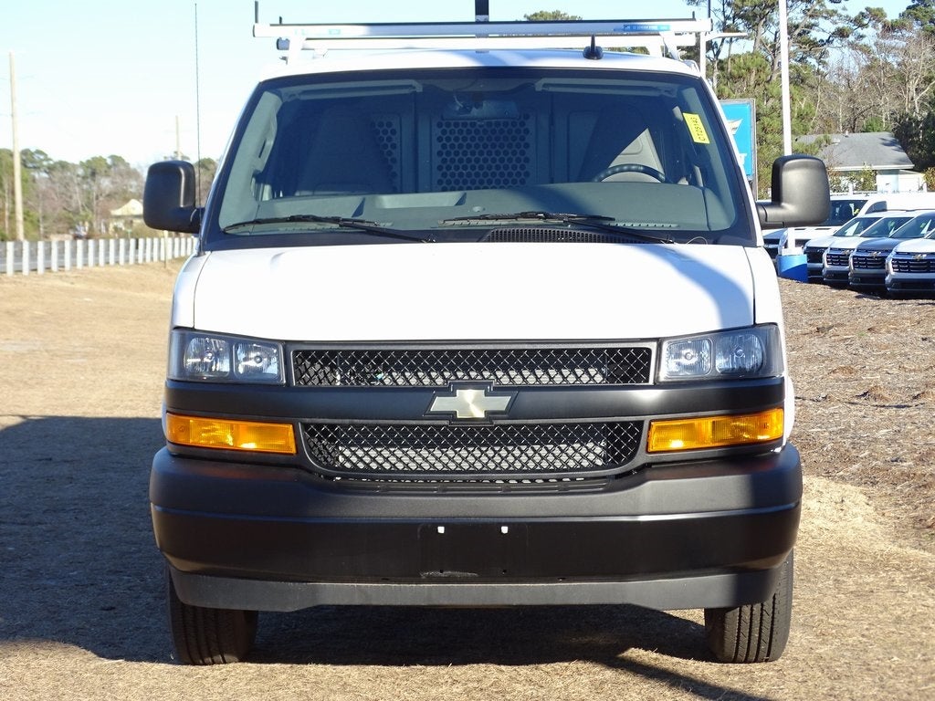2025 Chevrolet Express 2500 Work Van Cargo
