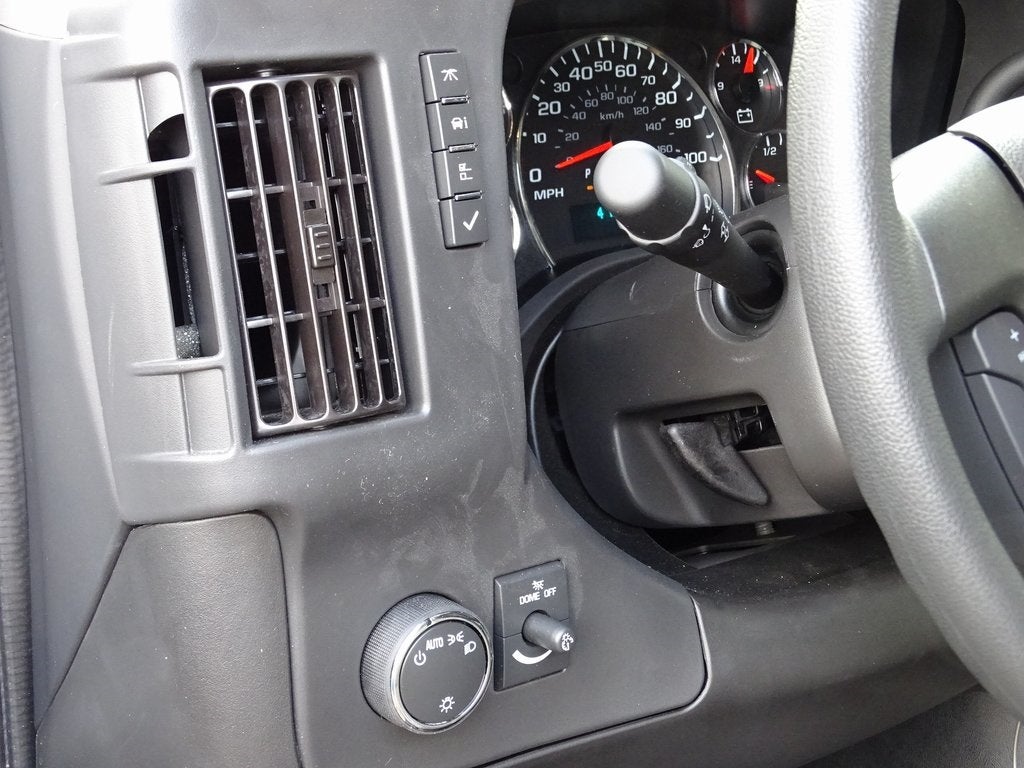 2025 Chevrolet Express 2500 Work Van Cargo