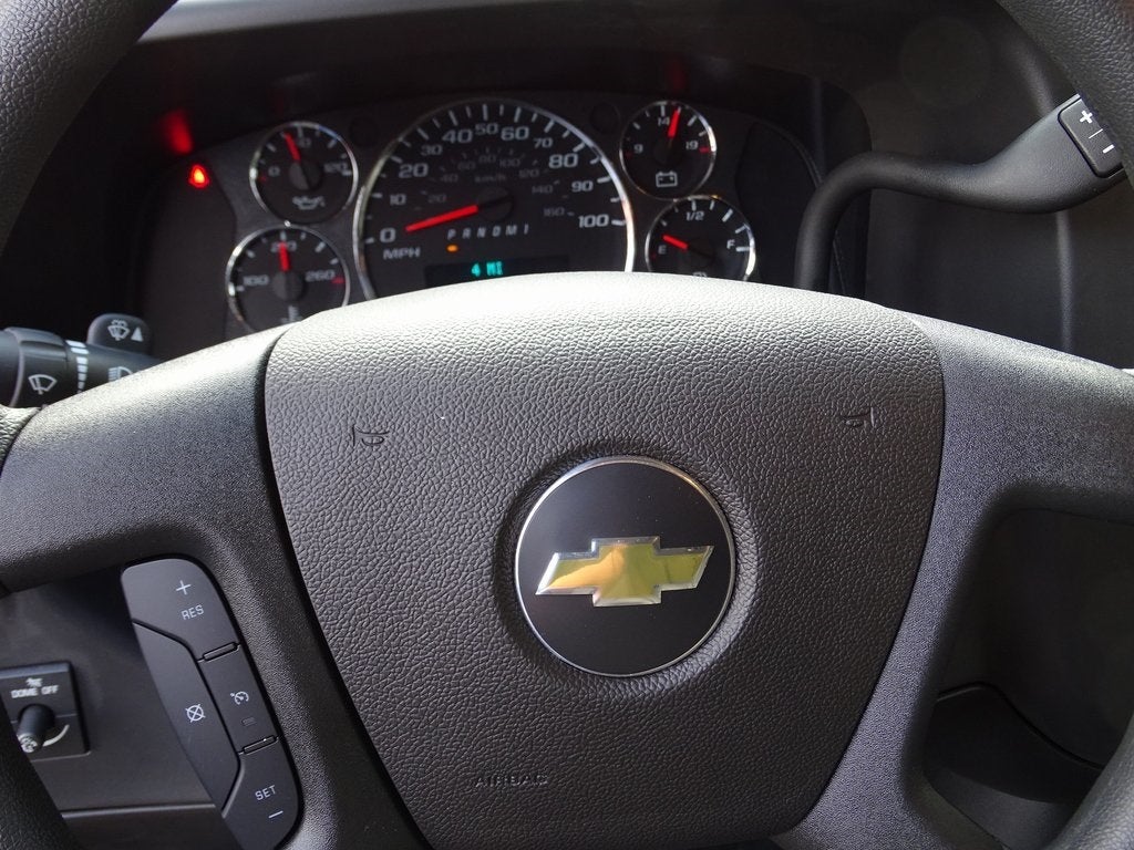 2025 Chevrolet Express 2500 Work Van Cargo