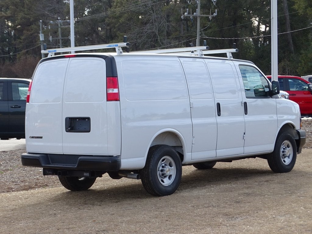 2025 Chevrolet Express 2500 Work Van Cargo