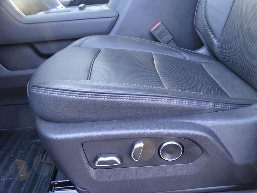 2025 GMC Sierra 2500HD Denali