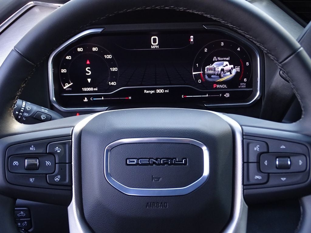 2025 GMC Sierra 2500HD Denali