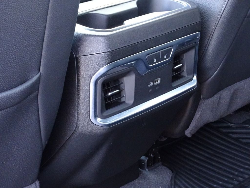 2025 GMC Sierra 2500HD Denali