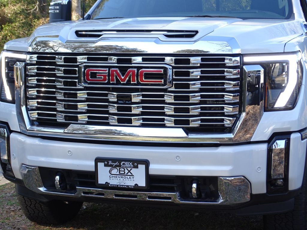 2025 GMC Sierra 2500HD Denali