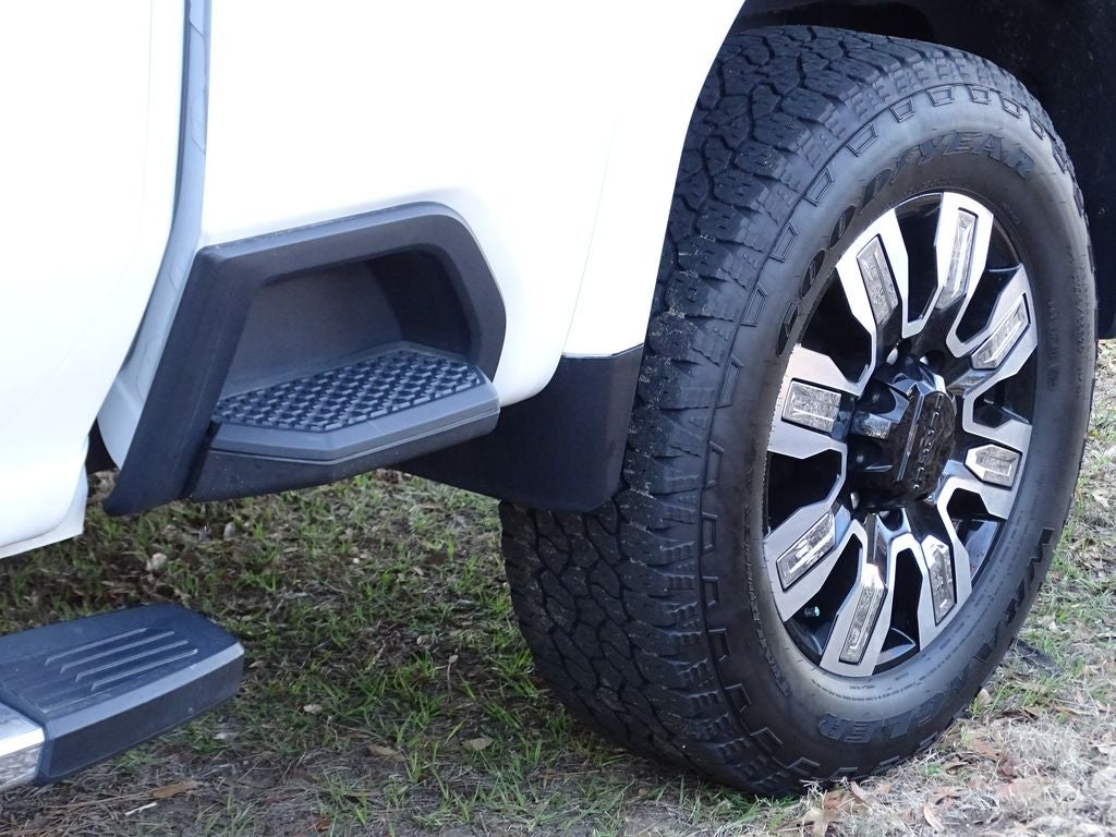 2025 GMC Sierra 2500HD Denali