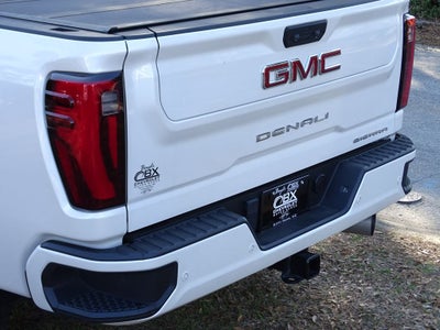 2025 GMC Sierra 2500HD Denali