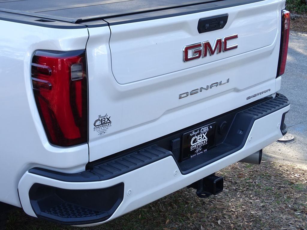 2025 GMC Sierra 2500HD Denali