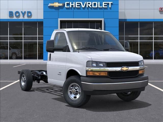 2026 Chevrolet Express 3500 Work Van Cutaway