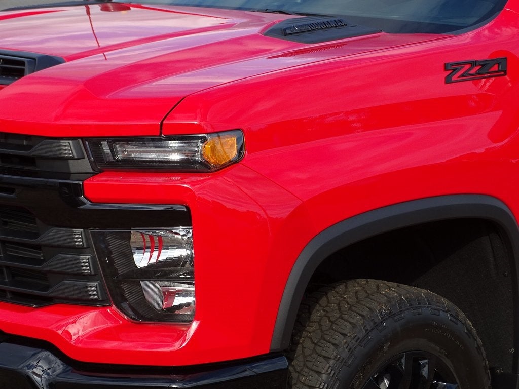 2025 Chevrolet Silverado 2500HD Custom