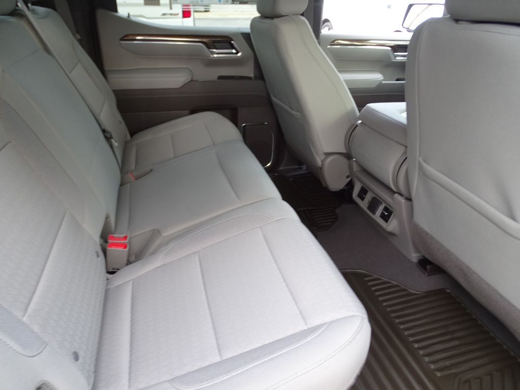 2026 Chevrolet Silverado 1500 LT LT1