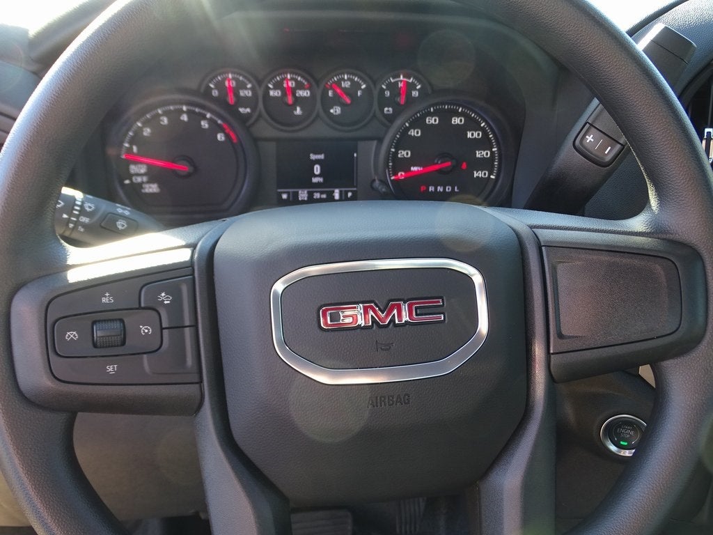 2025 GMC Sierra 1500 Pro