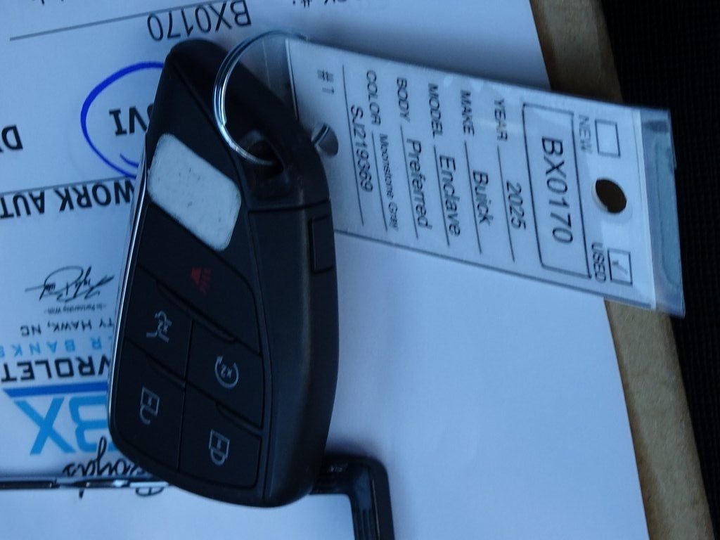 2025 Buick Enclave Preferred