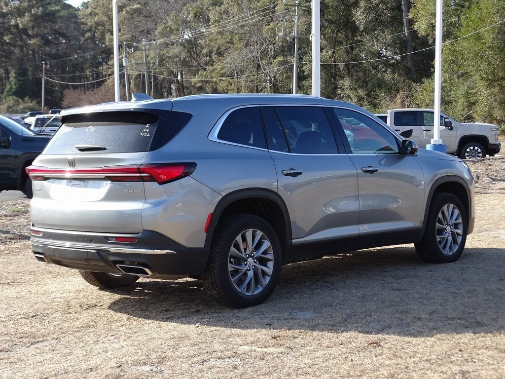 2025 Buick Enclave Preferred