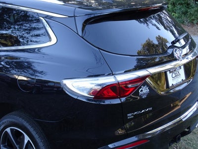 2022 Buick Enclave Essence