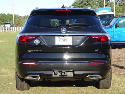 2022 Buick Enclave Essence