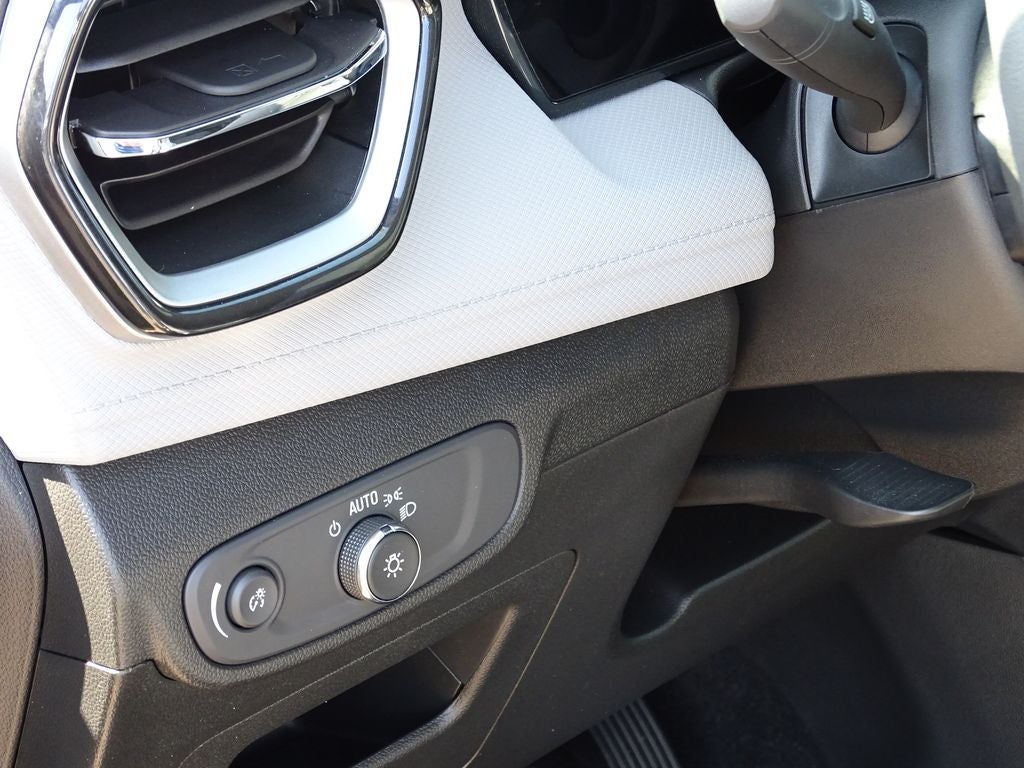 2025 Chevrolet TrailBlazer LS