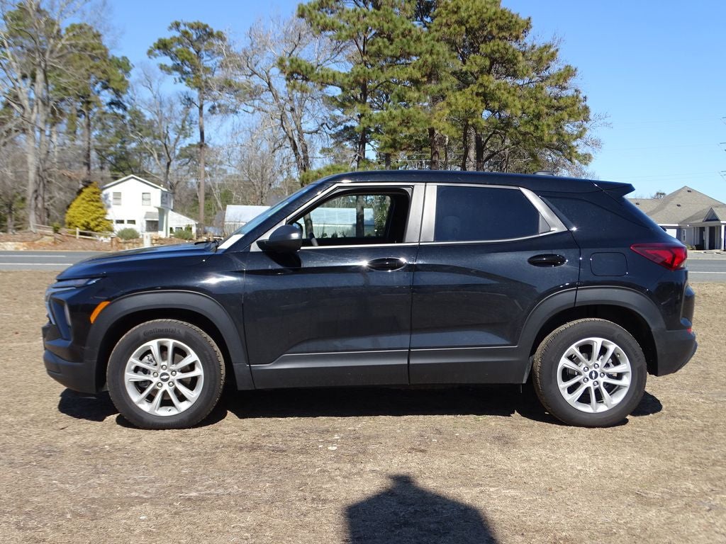 2025 Chevrolet TrailBlazer LS