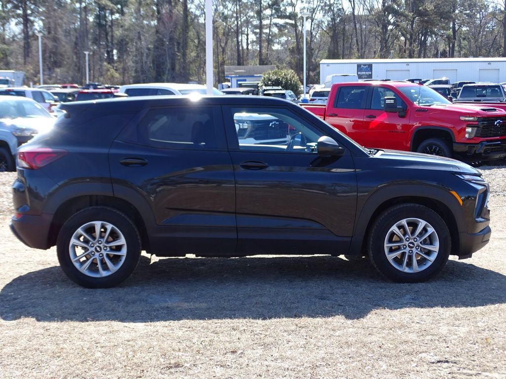 2025 Chevrolet TrailBlazer LS