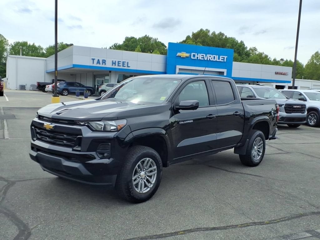 2024 Chevrolet Colorado LT