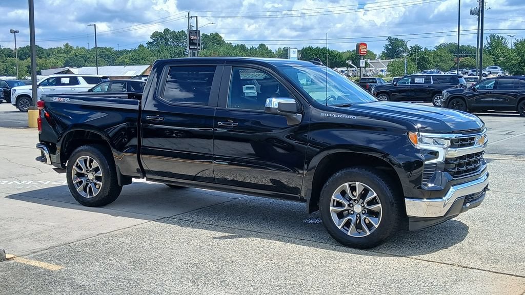2024 Chevrolet Silverado 1500 LT (2FL)