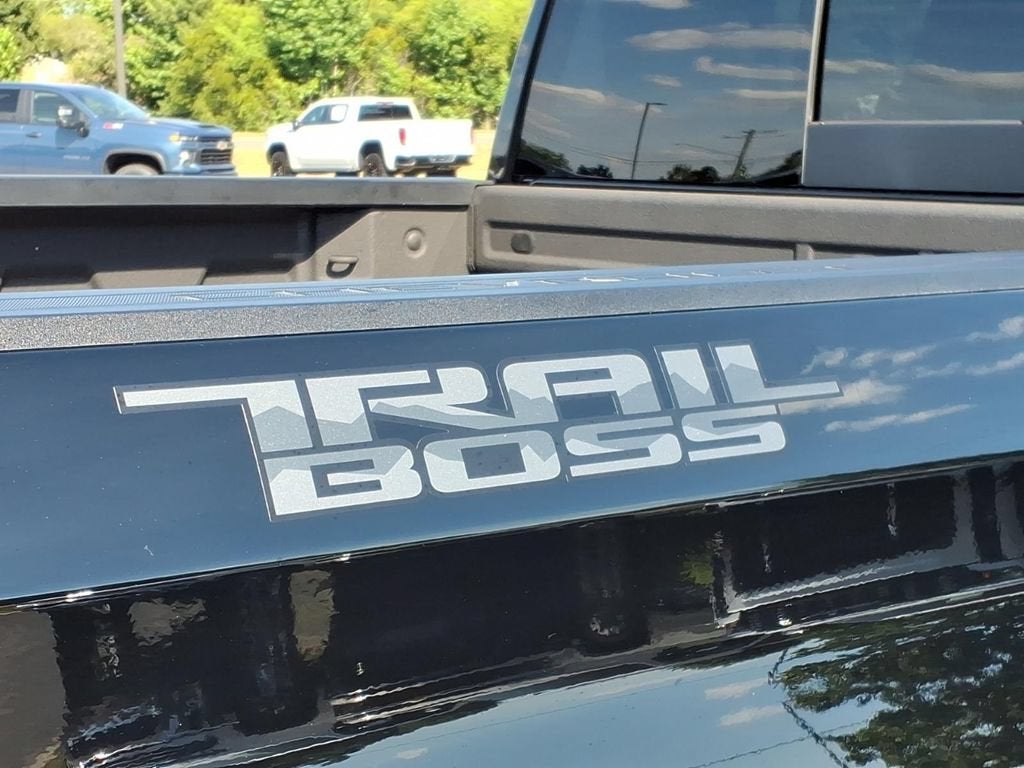 2025 Chevrolet Silverado 1500 LT Trail Boss