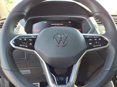2024 Volkswagen Tiguan SE R-Line Black