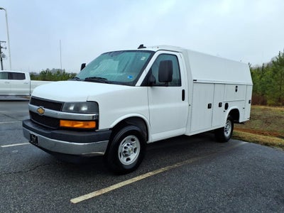 2026 Chevrolet Express Cutaway 3500 1WT