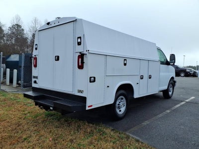 2026 Chevrolet Express Cutaway 3500 1WT